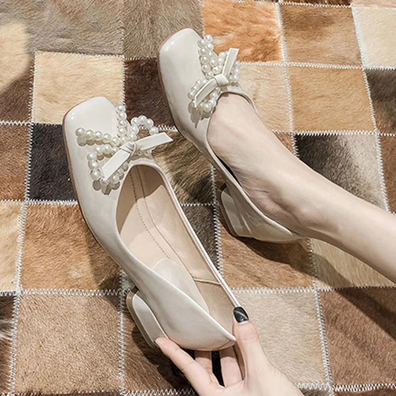 

Design Beads Bow-knot Grandma Shoes Women Moccasins Pearl Square Toe Thick Heels Loafers Woman Flats Japanned Leather Mary Janes