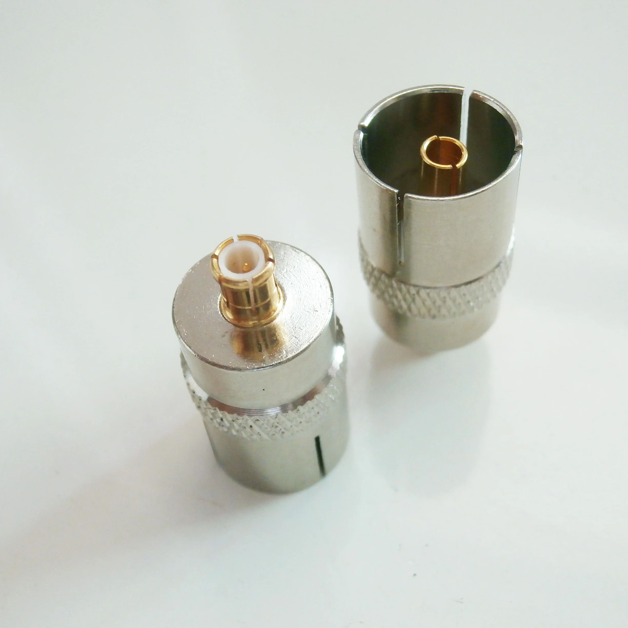 50 Ом MCX к стандарту IEC DVB-T ТВ-розетка гнездо штепсельной вилке MCX-IEC никелированные