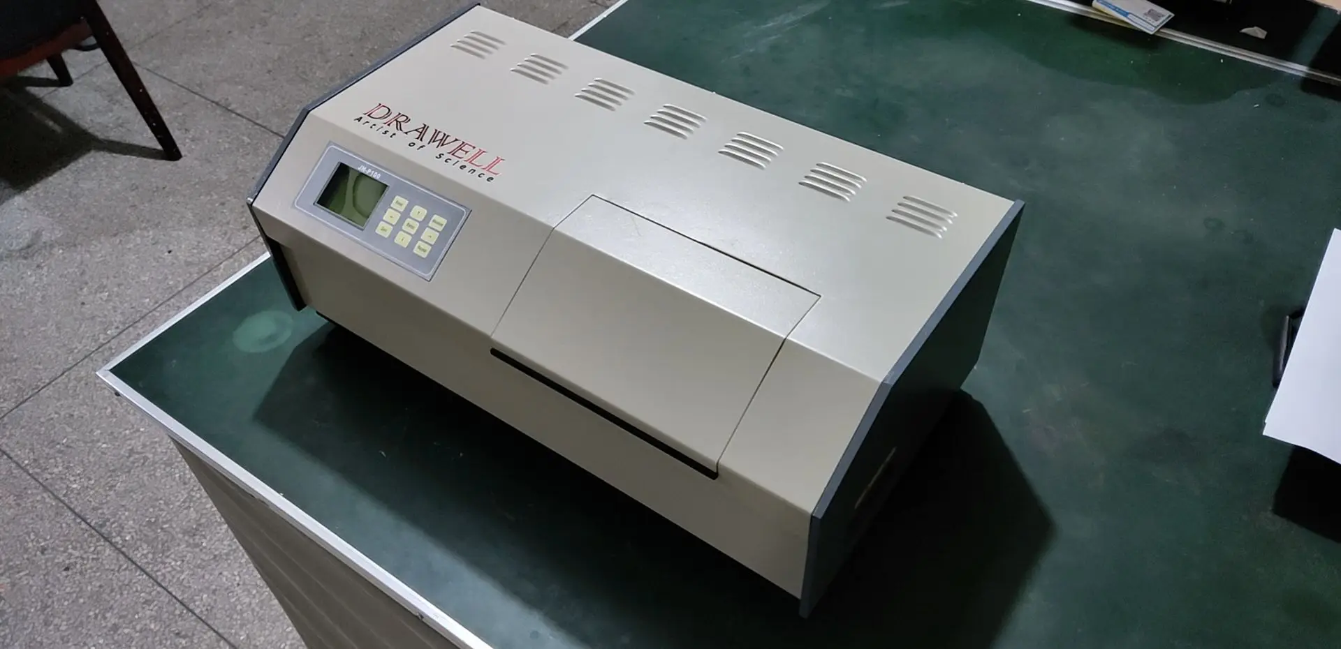 Лабораторный автоматический цифровой поляриметр Benchtop