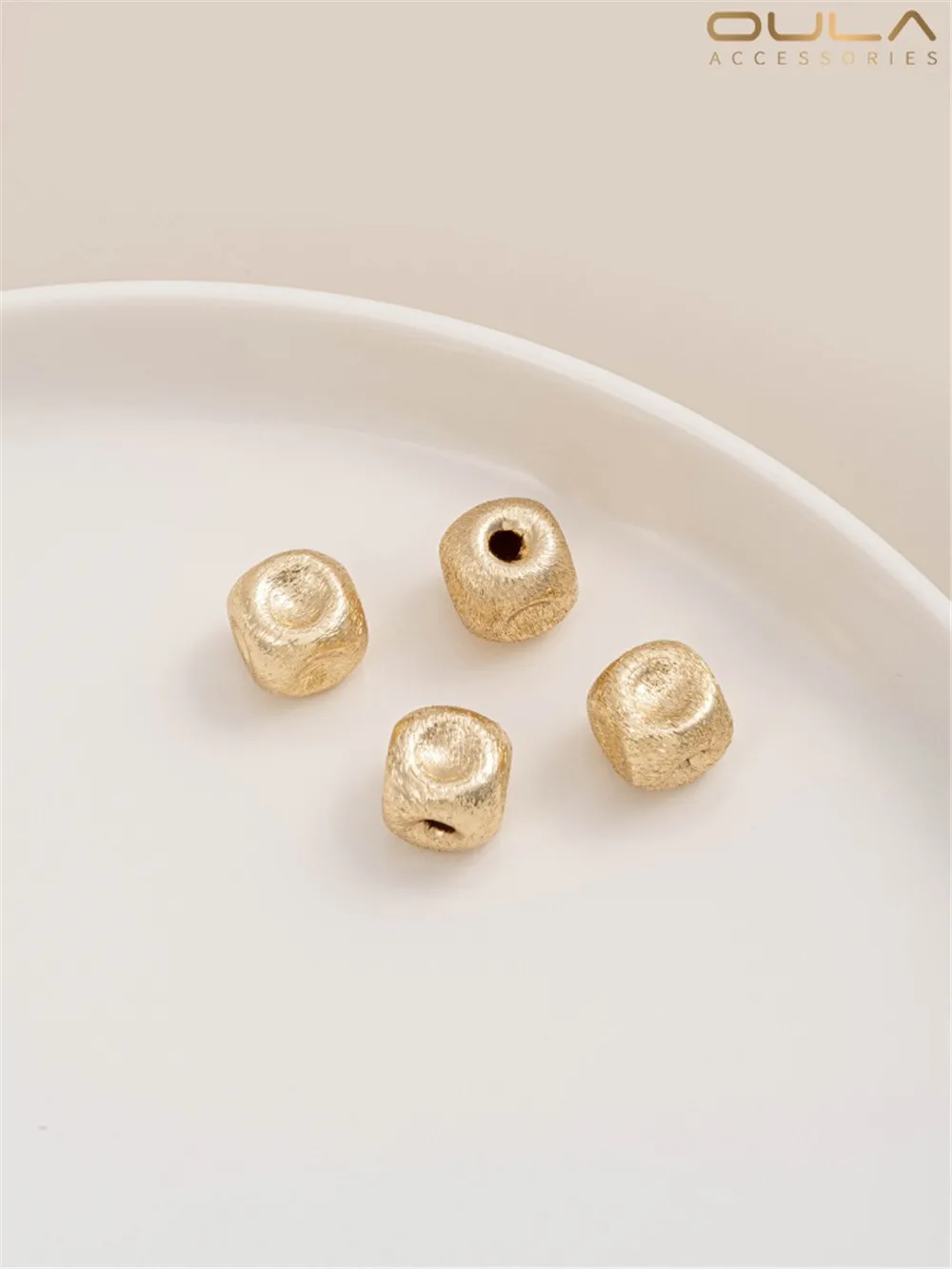 14-каратное золотое покрытие матовая квадратная бусина сплюснутая Mantou овальная