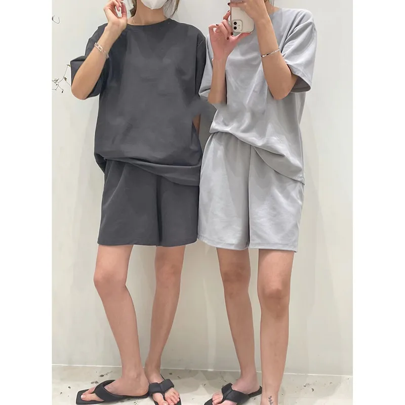 

Shorts with Women's T-Shirt and Top Loose Oversized 100% Cotton Summer Two Piece Women's Classic Activewear Casual