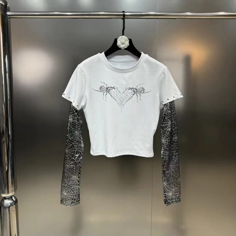 Женская футболка с длинным рукавом круглым вырезом и принтом