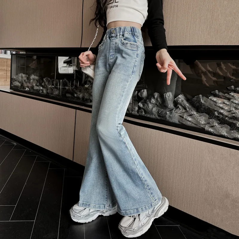 Spodnie dla dziewczynki Dżinsy dziewczynek Rozkloszowane spodnie Jesień 2024 Nowy Casual Slim Stretch Flared Fashion Comfort Pant Children
