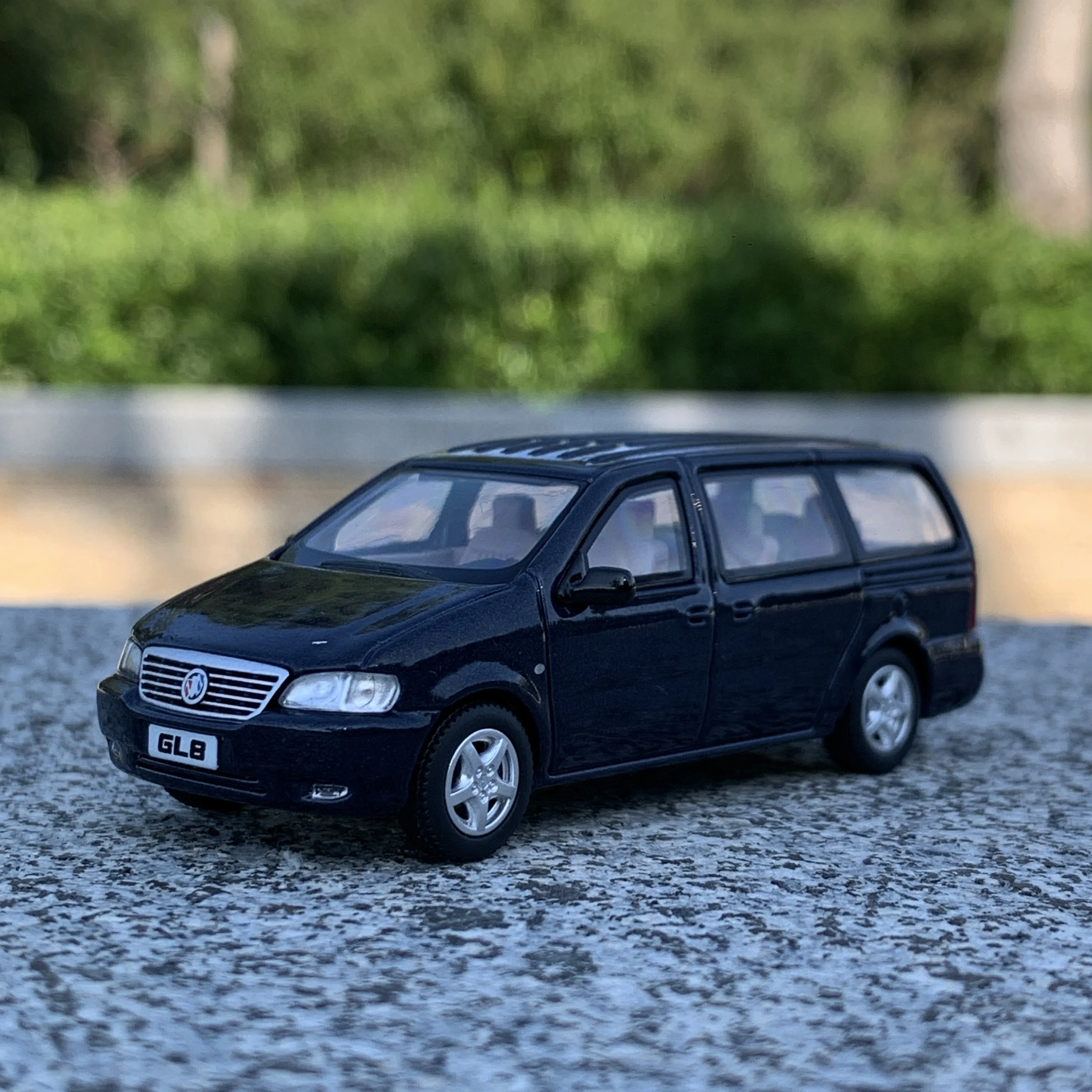 

Xcartoys 1/64 Buick GL8 MPV винтажные литые игрушки, Классическая модель автомобиля