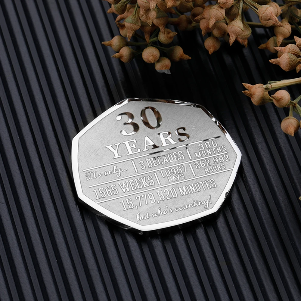 

30th Happy Birthday Coin Commemorative Badge for Women Men Creative Gifts to Celebrate 30th Anniversary Collection Collect Coins