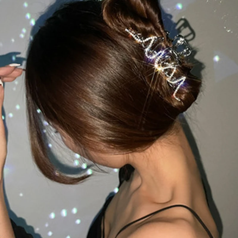 

Геометрическая металлическая заколка для волос в форме жидкости, большая заколка для волос из сплава, заколка-Пряжка, аксессуары для волос, модная женская заколка для волос в стиле панк