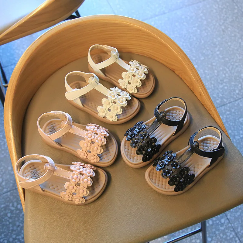 

Сандалии с закрытым носком для девочек, модные детские босоножки принцессы на мягкой подошве, кожаная обувь с цветами, с заклепками