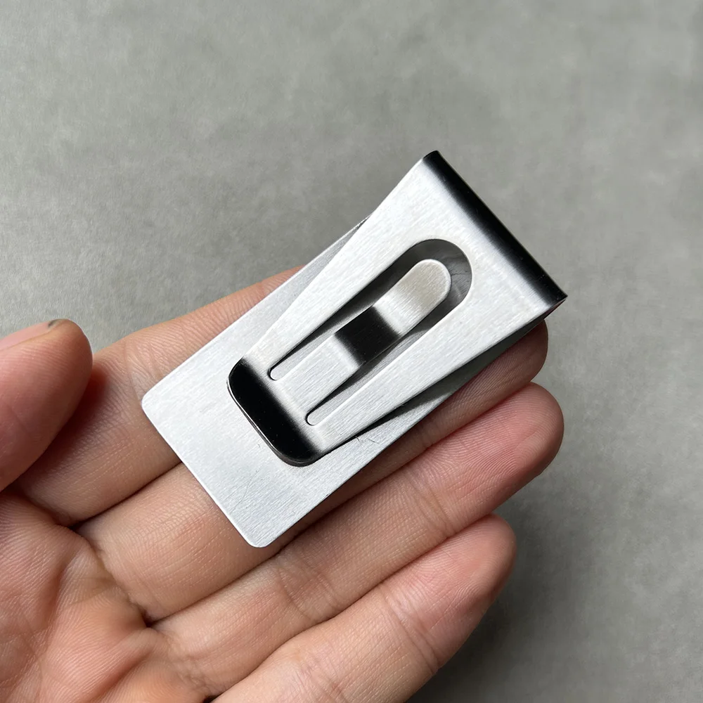 Персонализированный кошелек с гравировкой и зажимом для денег