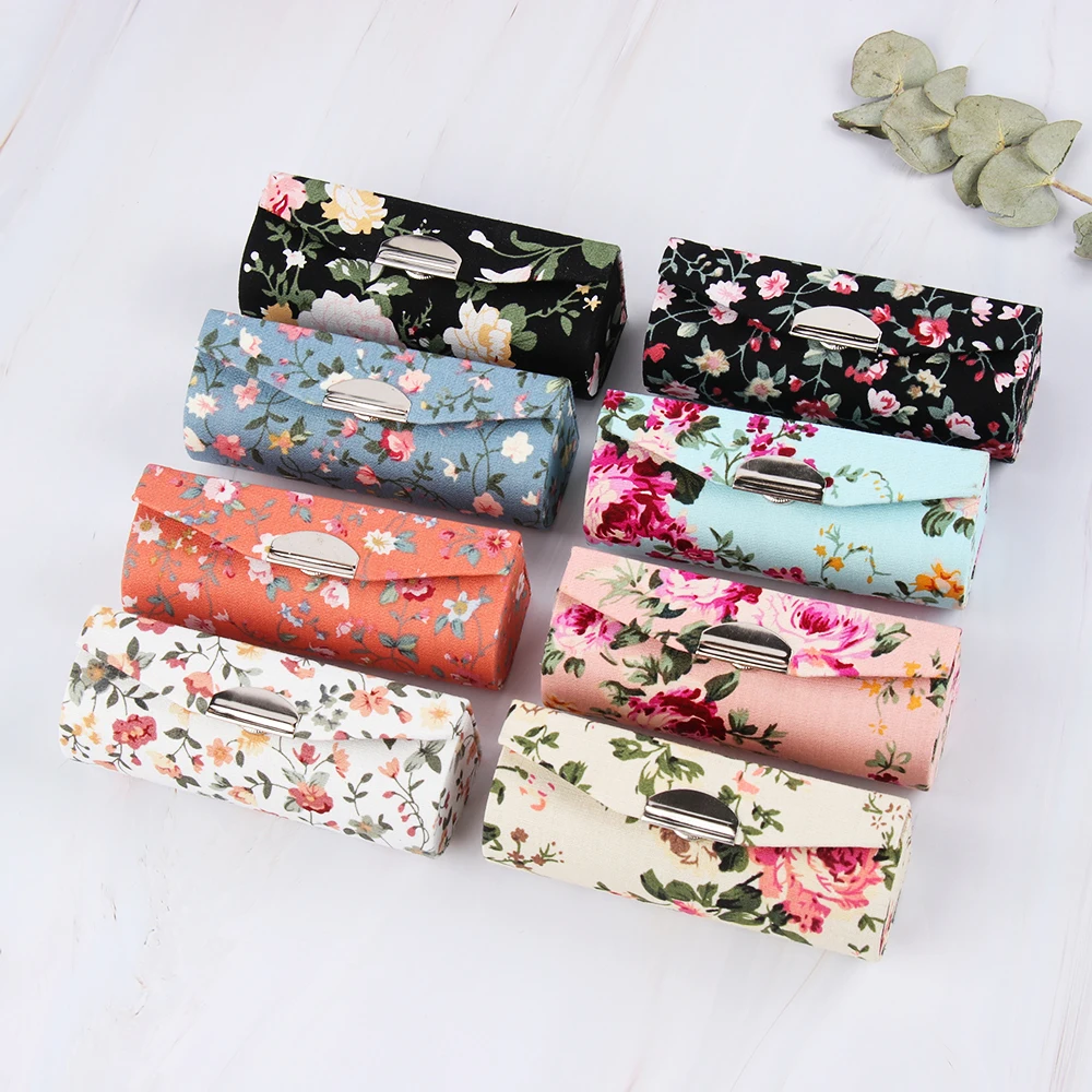 

1 шт. тканевый чехол для губной помады с вышивкой в стиле ретро, чехол для губ с цветочным рисунком, коробка для блеска для губ, мини зеркало для хранения, аксессуары для макияжа