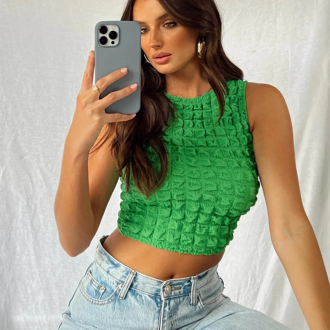 

Майка RDMQ Женская плиссированная с рюшами, модный шикарный укороченный базовый топ с круглым вырезом, однотонная облегающая жилетка, лето 2023