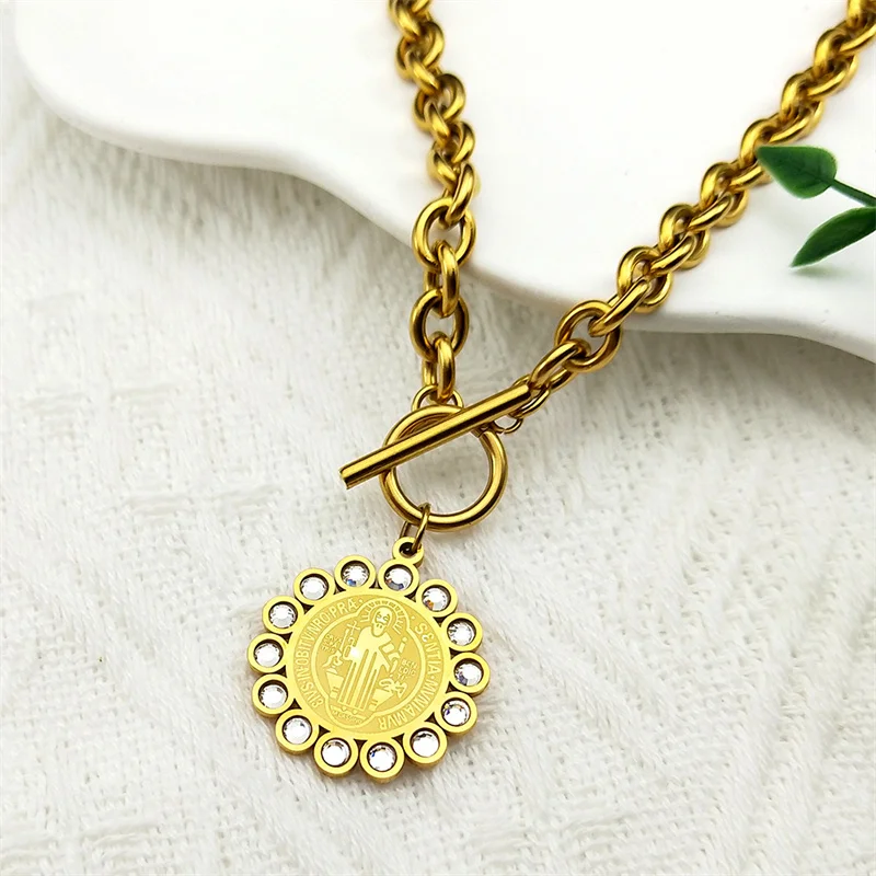 Набор из колье и браслета нержавеющей стали