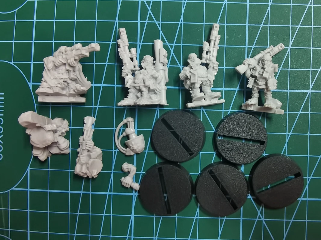 

A256 Resin Miniatures