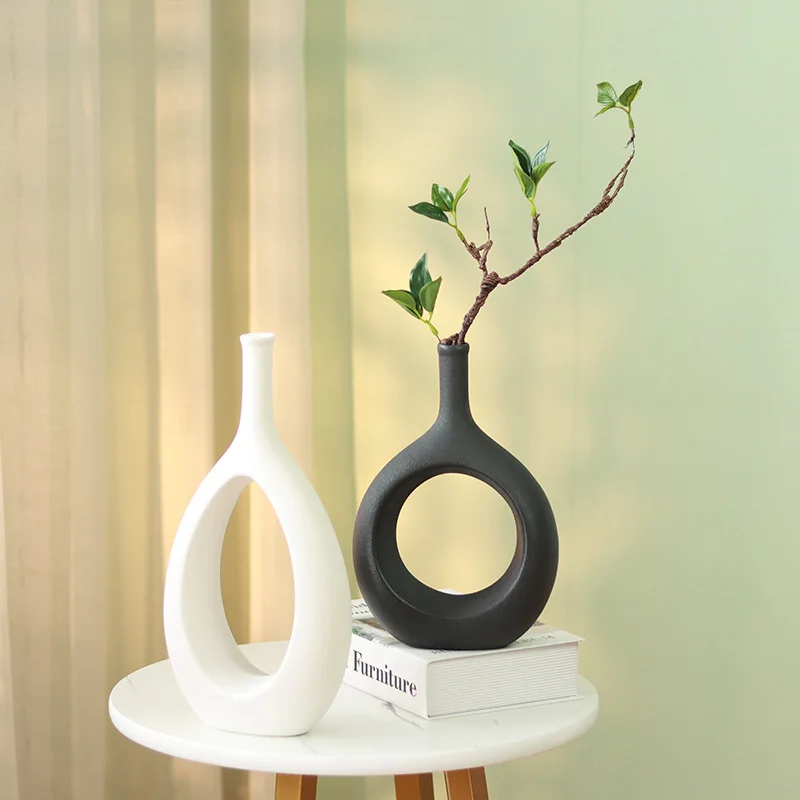 

Ceramic Hollow Vase Nordic Flower Pot Modern Art Planter Pots Office Living Room Desktop Interior Home Decoration Accessories