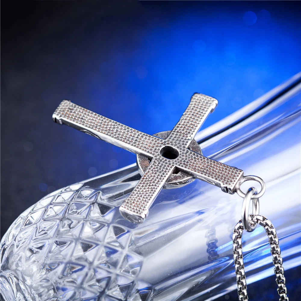 2023 New Arrival Cross Pendant With Turquoise Minimalist Style Stainless Steel Chain Necklaces For Women Wholesale Jewelry Gift