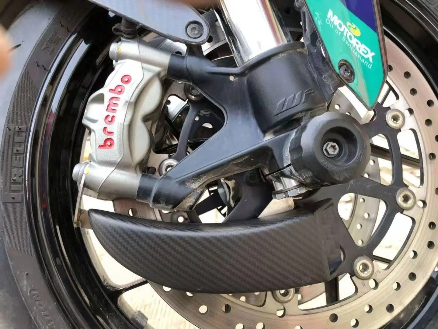 Для мотоцикла Ducati SuperSport 929 S 17-22 17-20 углеродные воздухоохлаждающие тормоза для Triumph