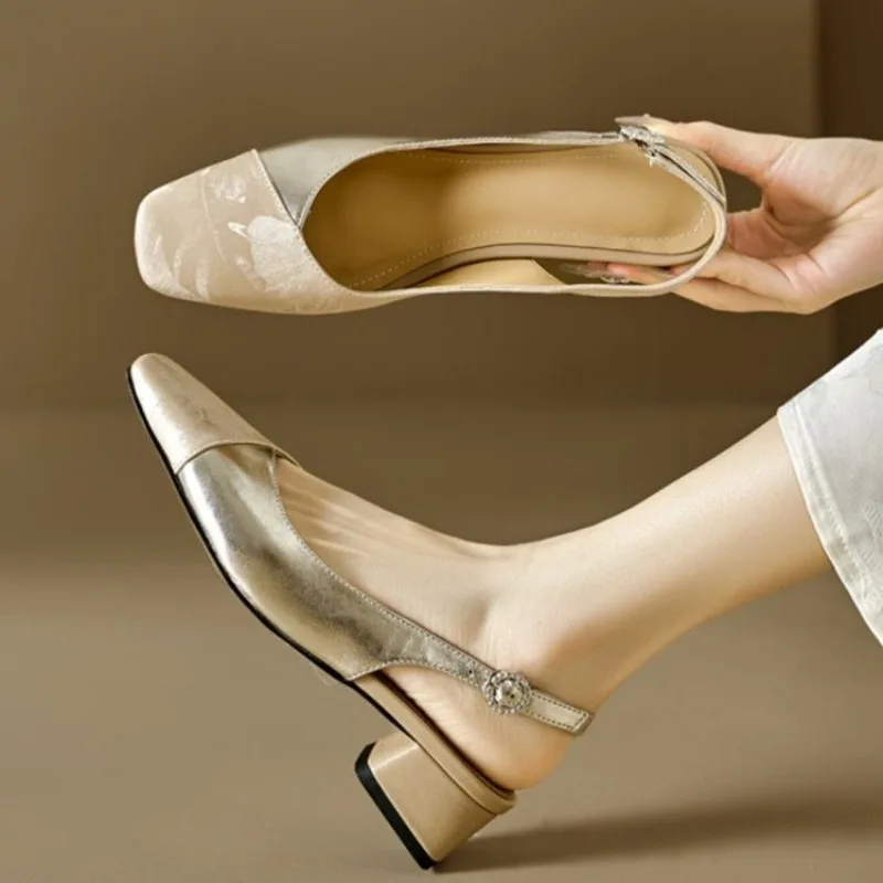 Женские босоножки на толстом каблуке туфли с квадратным носком застежкой