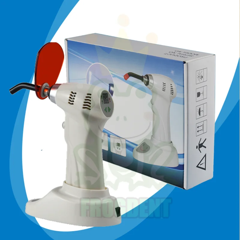 Стоматологическая фотолаборатория для композитных полимерных материалов