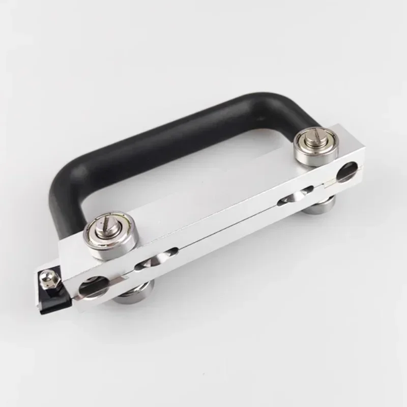 Пластиковый рулон из ПВХ спортивный резак для пола колесо с прорезями ручной