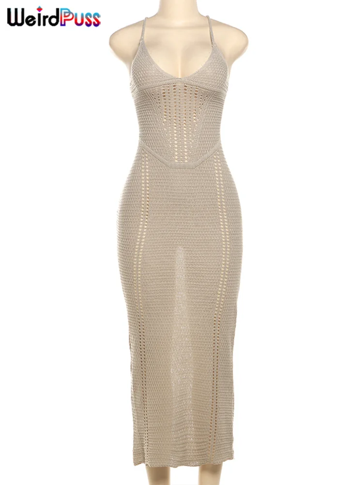 Женское трикотажное платье без рукавов с открытой спиной