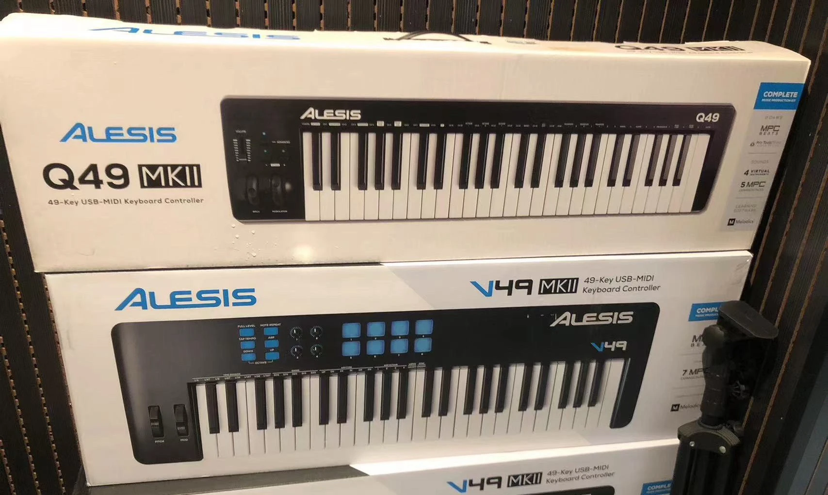 ALESIS V49 MK2 49-клавиатура с противовесом контроллер ударной панели задней сенсорной