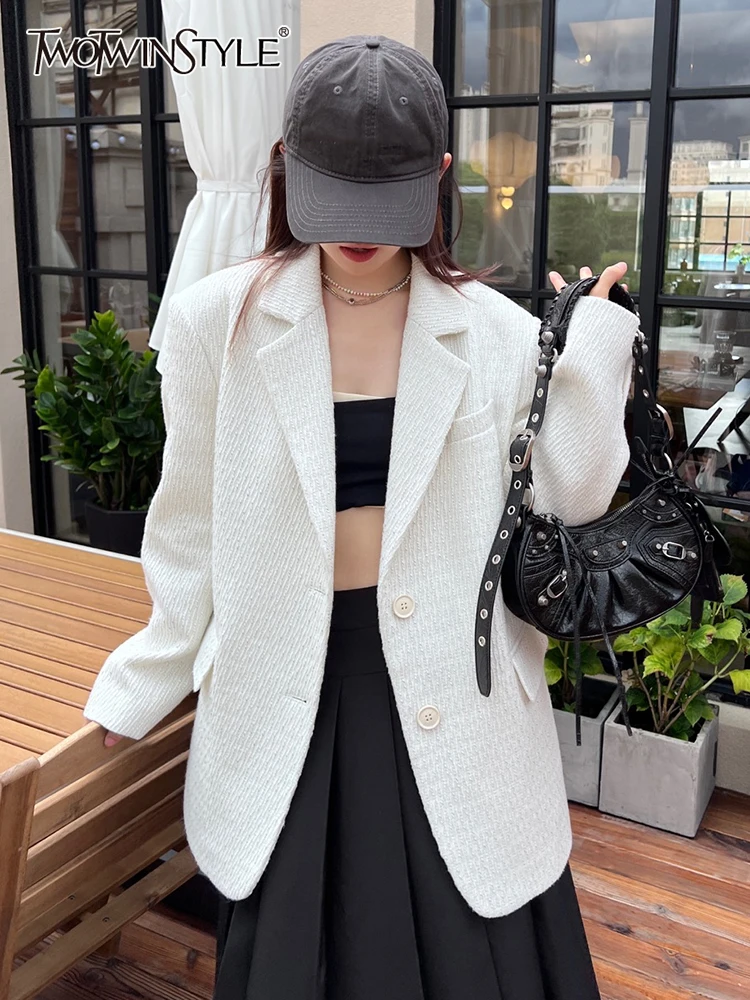 TWOTWINSTYLE Solid Temperament Blazer For Women Notched Long Sleeve Single Breasted Loose Blazers Female 2022 Clothing Fashion