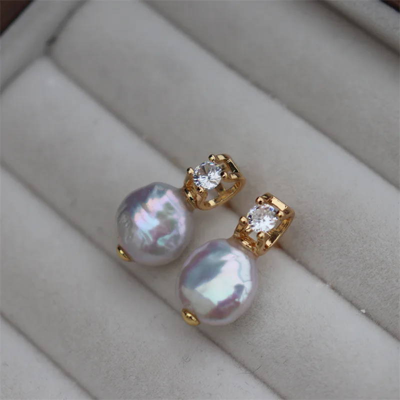 

Irregular Baroque Pearl Stud Earrings for Women Simple Natural Pearl Small Ear Studs Shiny Zircon Crystal Korean Fashion Jewelry