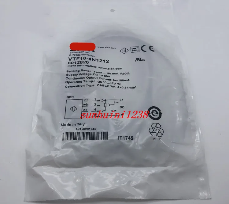 

Новый оригинальный фотоэлектрический переключатель VTF18-4P121 2