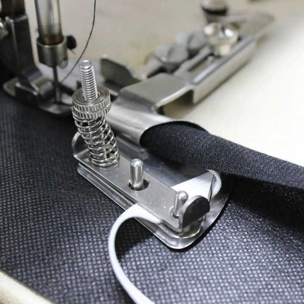 

Flat car elastic crimping tube, elastic band crimping device, flanger elastic band , industrial sewing machine accessories