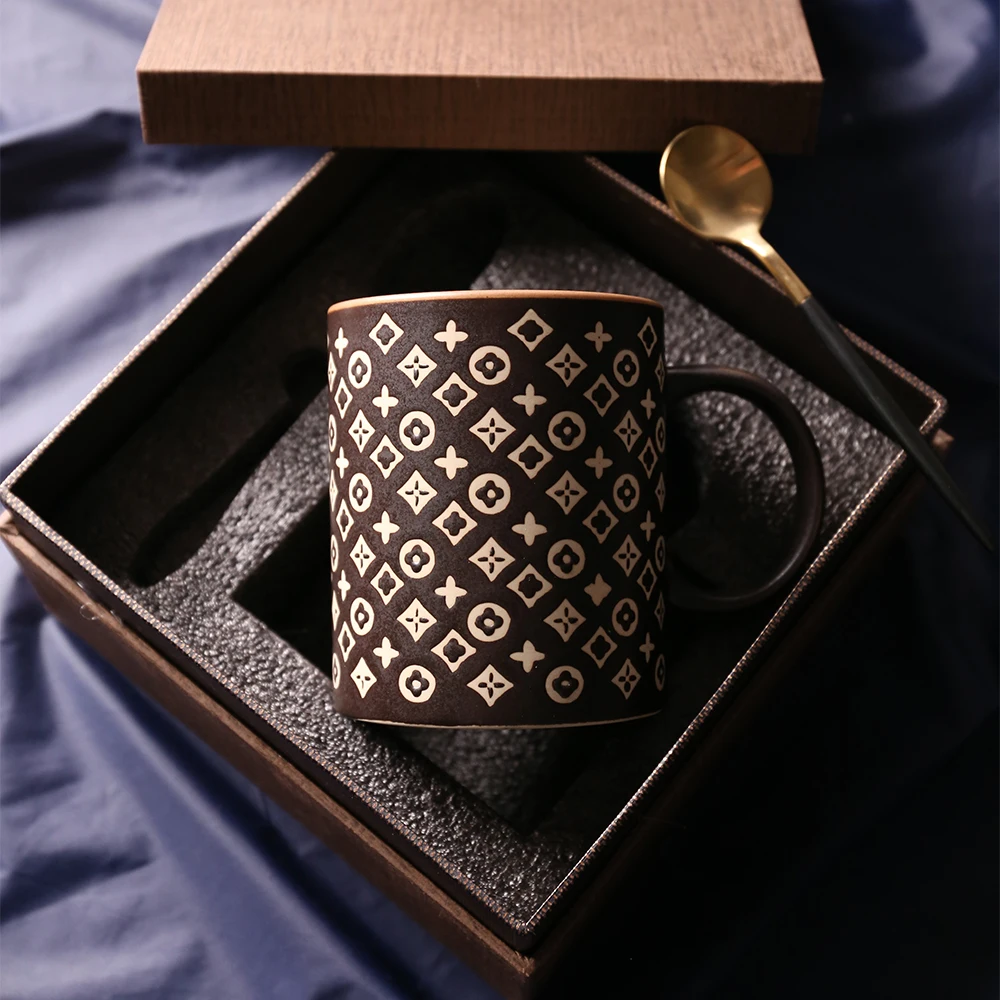 

High-End Gift Creative Retro Presbyopic Mug Matt Ceramic Cup Coffee and Breakfast Cup Couple's Cups Western Style Cup Tea Cup