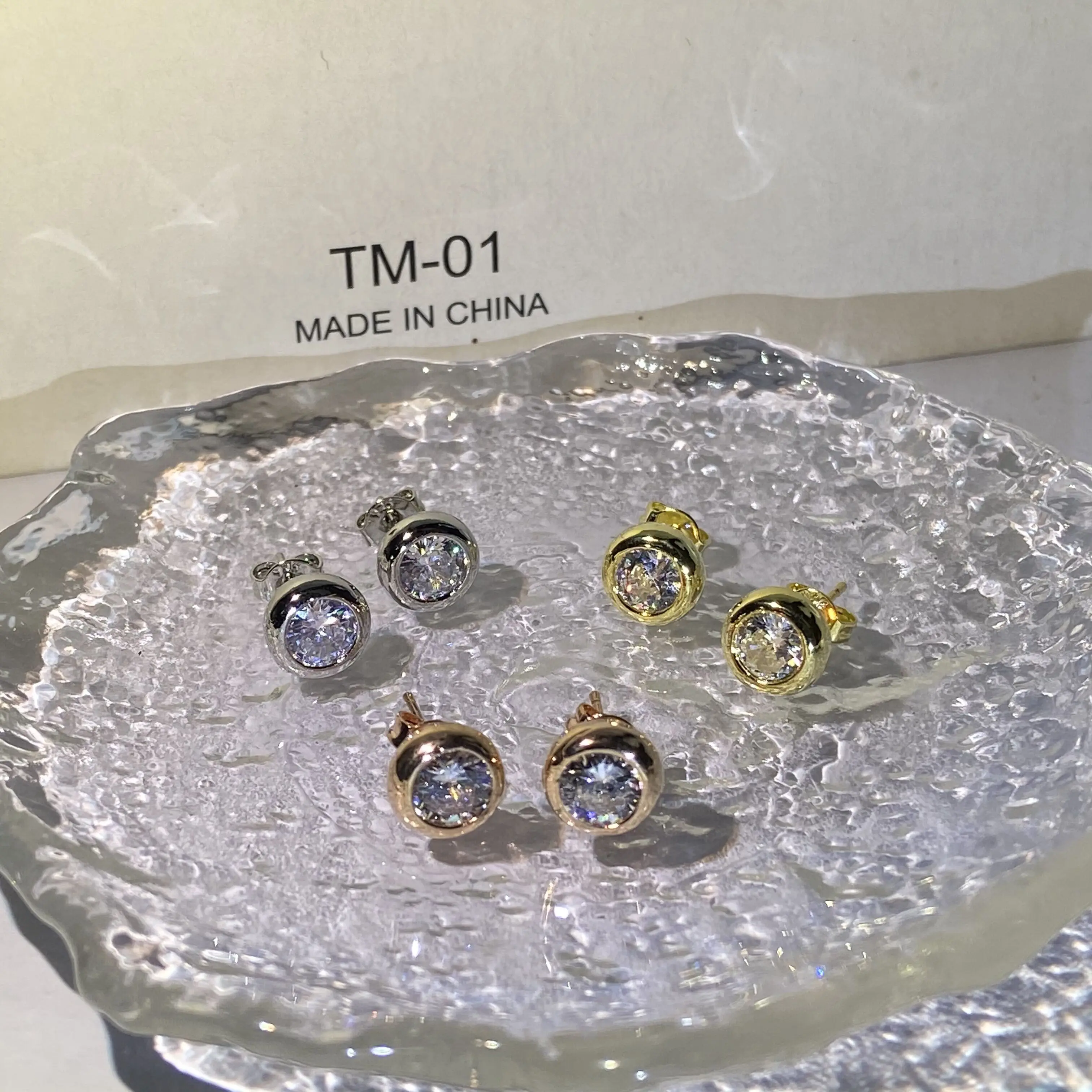 

2022 NEW Classic 3 Colour Round Earring For Women Real Diamond Crystal Engagement Wedding Valentine Gift Jewelry
