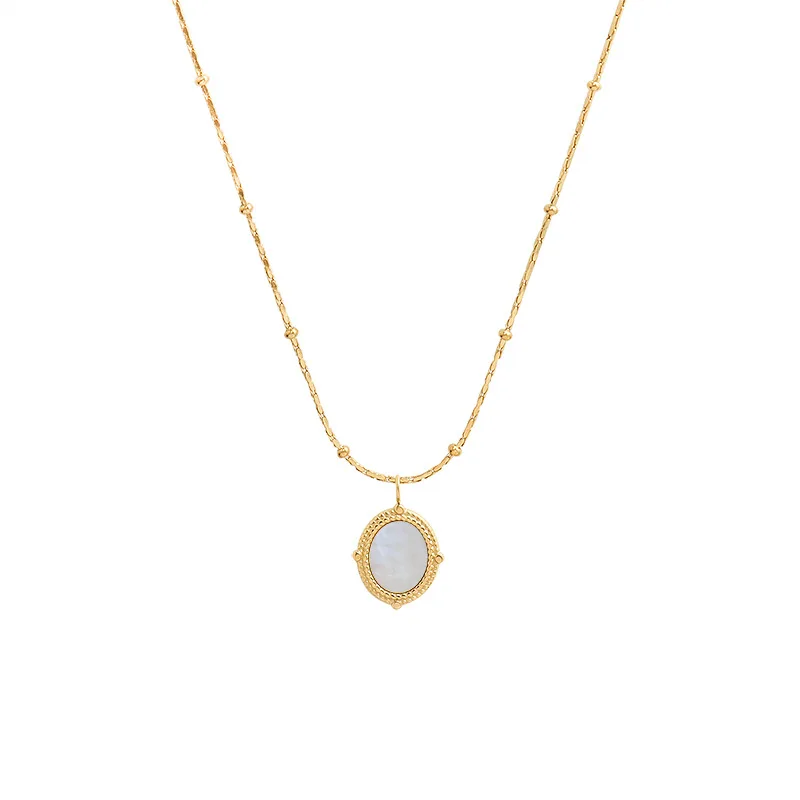 

Contracted Shell Pendant Restoring Ancient Way Necklace Stainless Steel for Women Gold Plated Fashion Jewelry Gift Girl Favorite