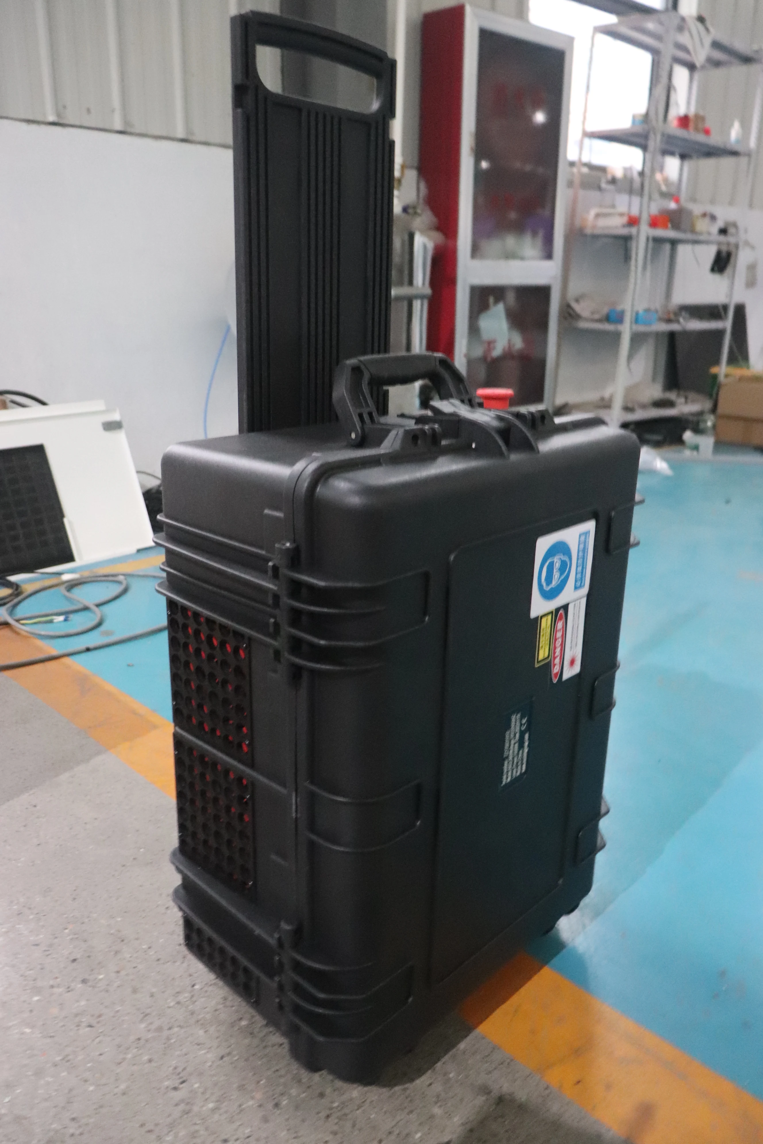 Популярная портативная машина для очистки Волоконным лазером легкое