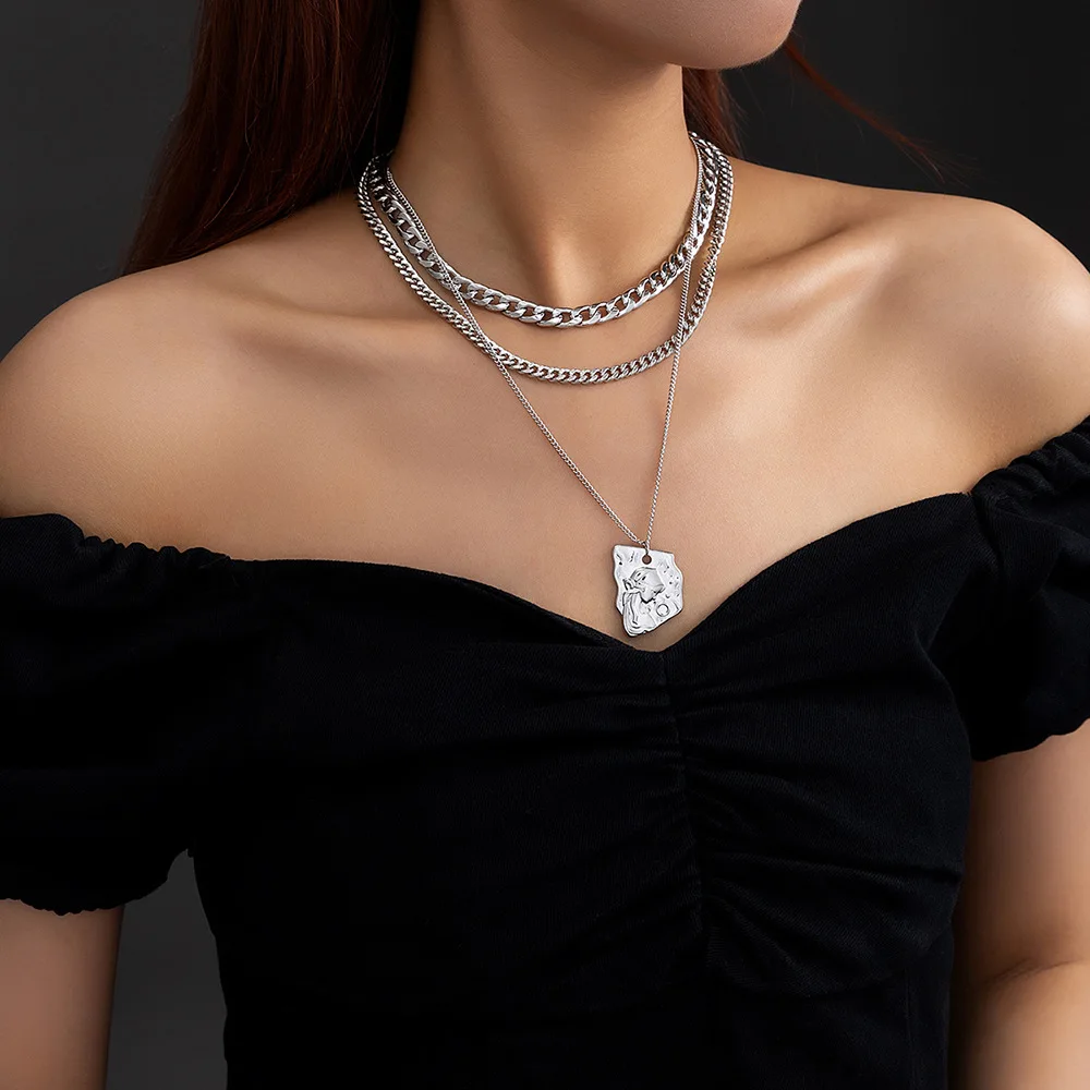 

Wholesale Fashion Necklace Jewelry Punk Simple Cuban Link Chain Shaped Pendant Multi-Layer
