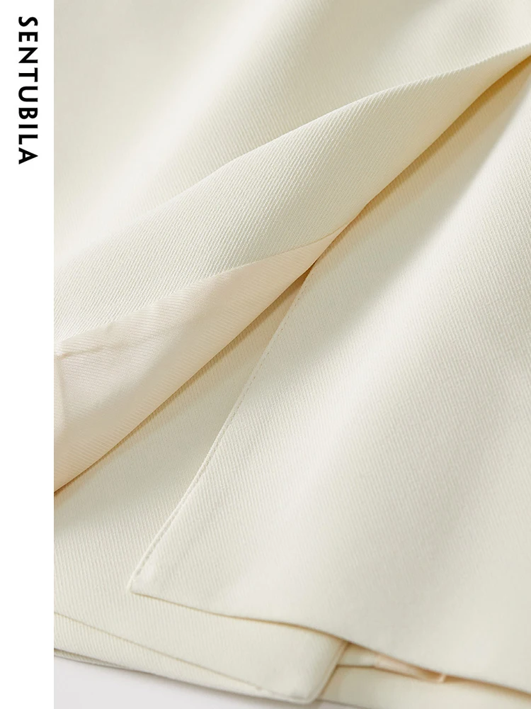 Женский блейзер без рукавов с прямым вырезом