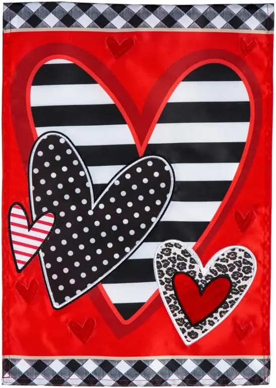 Вечнозеленый флаг с рисунком сердца садовый ко Дню Святого Валентина 12x18