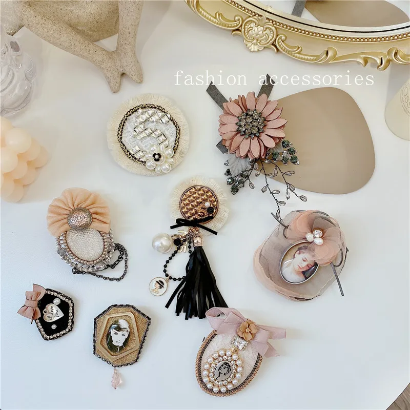 

Vintage Pink Tassel Pearl Geometric Chain Women's Brooch Badges Pins for Coat Gir Broches Para Ropa Mujer Fashion Jewelry