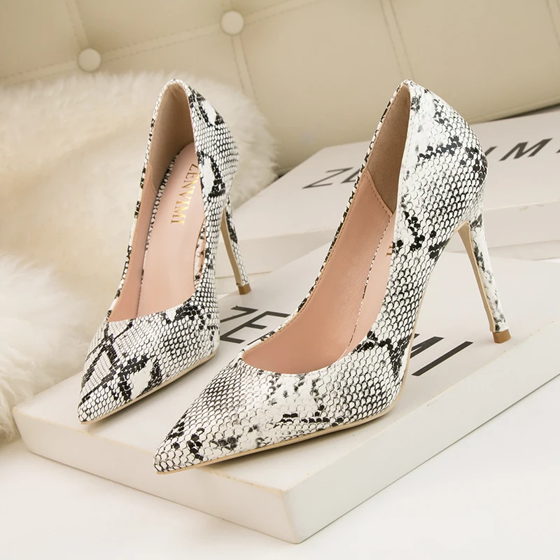 

LSXJK 10CM 9288-11 Fashion Simple High-Heeled Shallow Mouth Snake Pattern Pointed Sexy Nightclub Show Thin High-Heeled Shoes