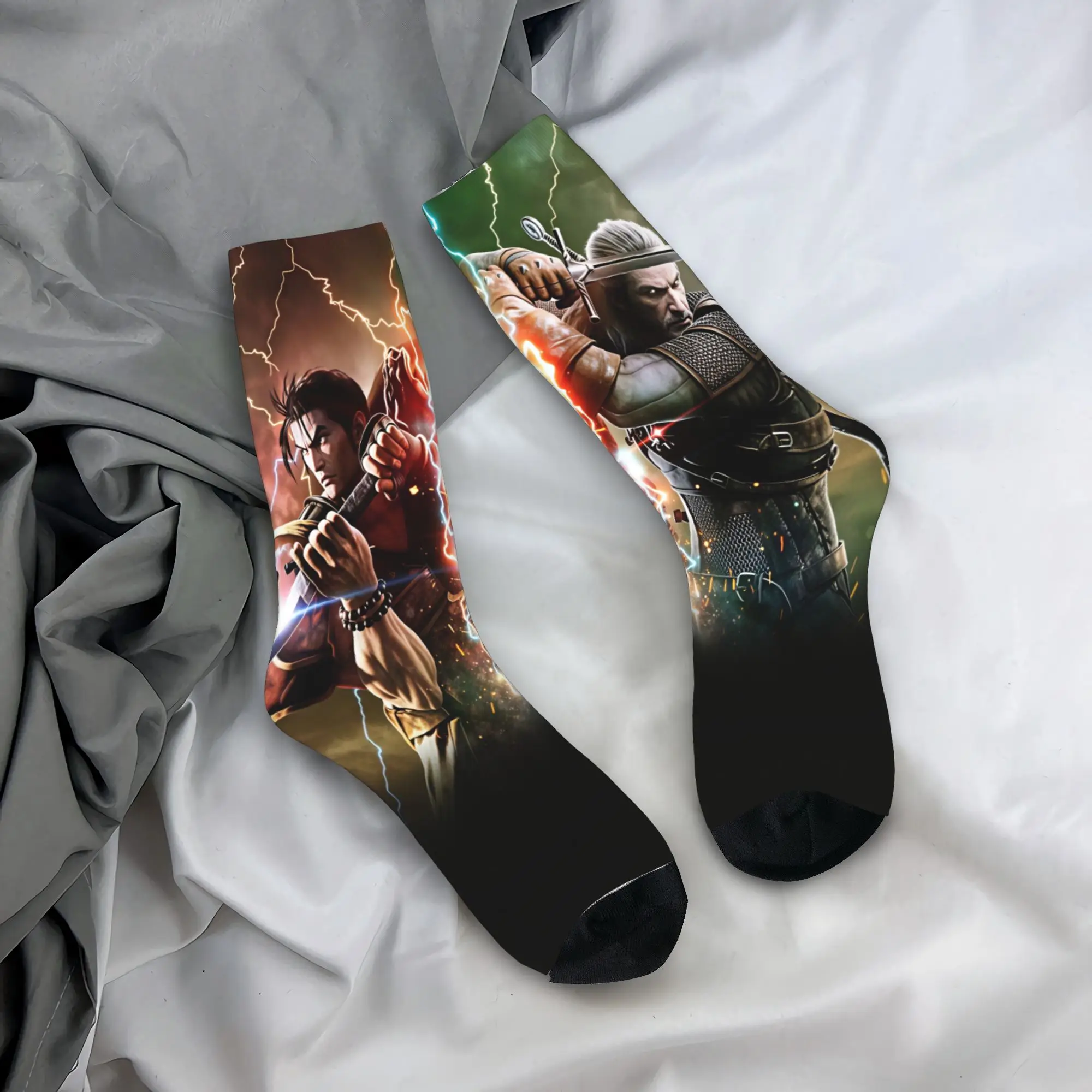 Фото Носки Soulcalibur, осенние носки, современные мужские качественные носки, графические антибактериальные носки для велоспорта №1
