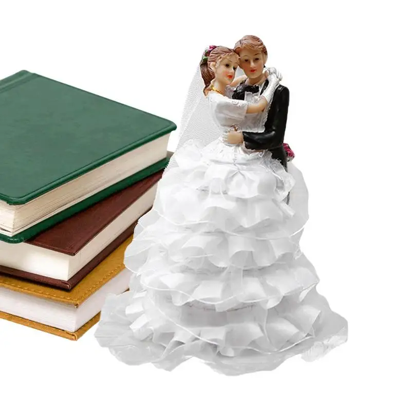 

DIY Europe Puppet Crafts Resin Characters Decoration 1 Set Of Couple Dolls Wedding Cake Decoration Miniature Gardens Ornaments