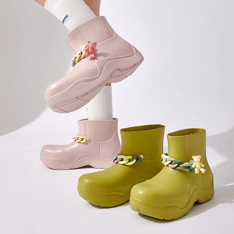 

Новинка весна-лето 2022, модная верхняя одежда средней и низкой длины, домашняя женская резиновая обувь из ЭВА карамельных цветов на цепочке