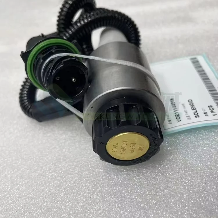 Фото Датчик скорости коленчатого вала EC210B EC240B EC290B EC360 20450707 VOE20450707 VOE 20450707 №4