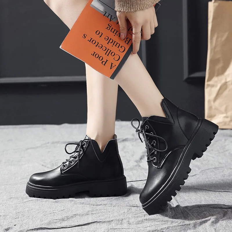 2022 New Autumn Spring Woman Boots Women's Motorcycle Boot  Footwear Lace Up Leather Non Slip Fashion Platform Women Boots