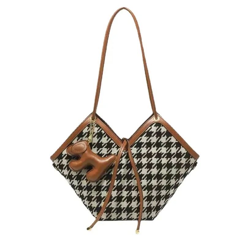 

Heart Shaped Mother and Baby Tote Bag Women's Bag 2023 New Vintage Bird Check Single Shoulder Messenger Bag Handbag