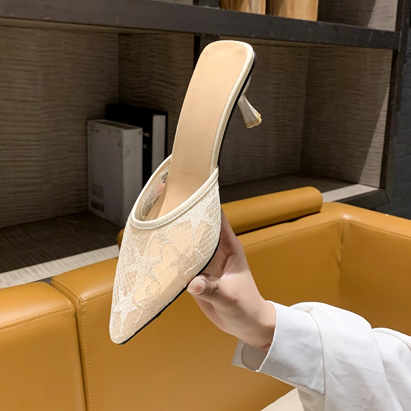 

Туфли женские на высоком каблуке, пикантные шнуровка, заостренный каблук, черные, летние тапки, размеры до 42