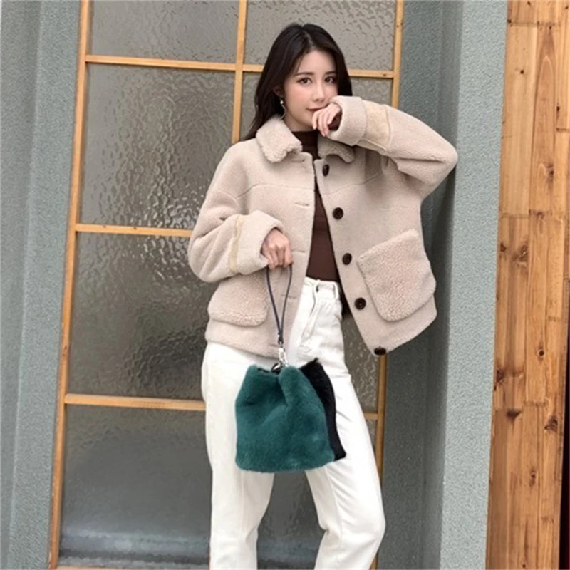 Роскошная женская сумка на плечо из меха норки