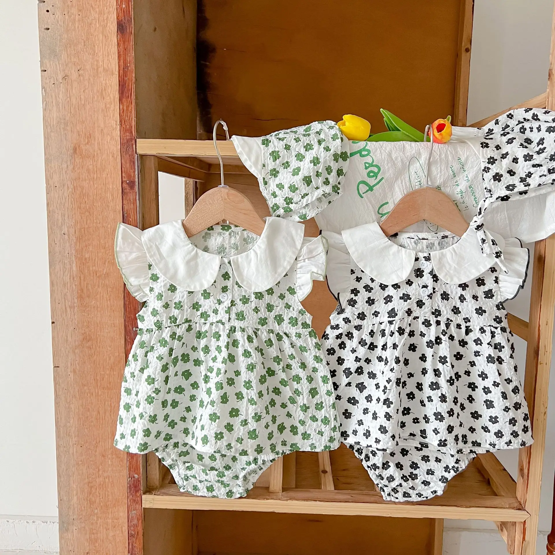 

Комплект из 3 предметов для маленьких девочек, милый топ с круглым воротником и рукавами «летучая мышь» + свободные тонкие шорты для младенц...