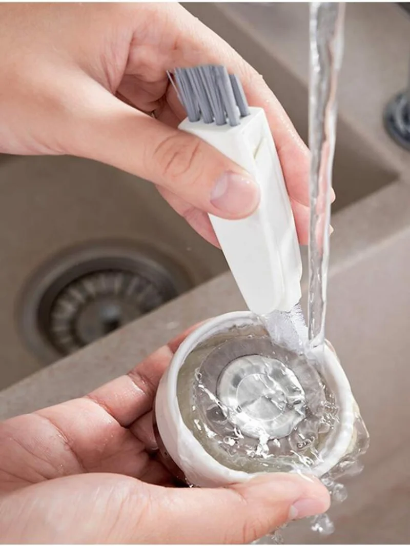 

New Household three-way decontamination cleaning 1pc Bottle Lid Cleaning Brush