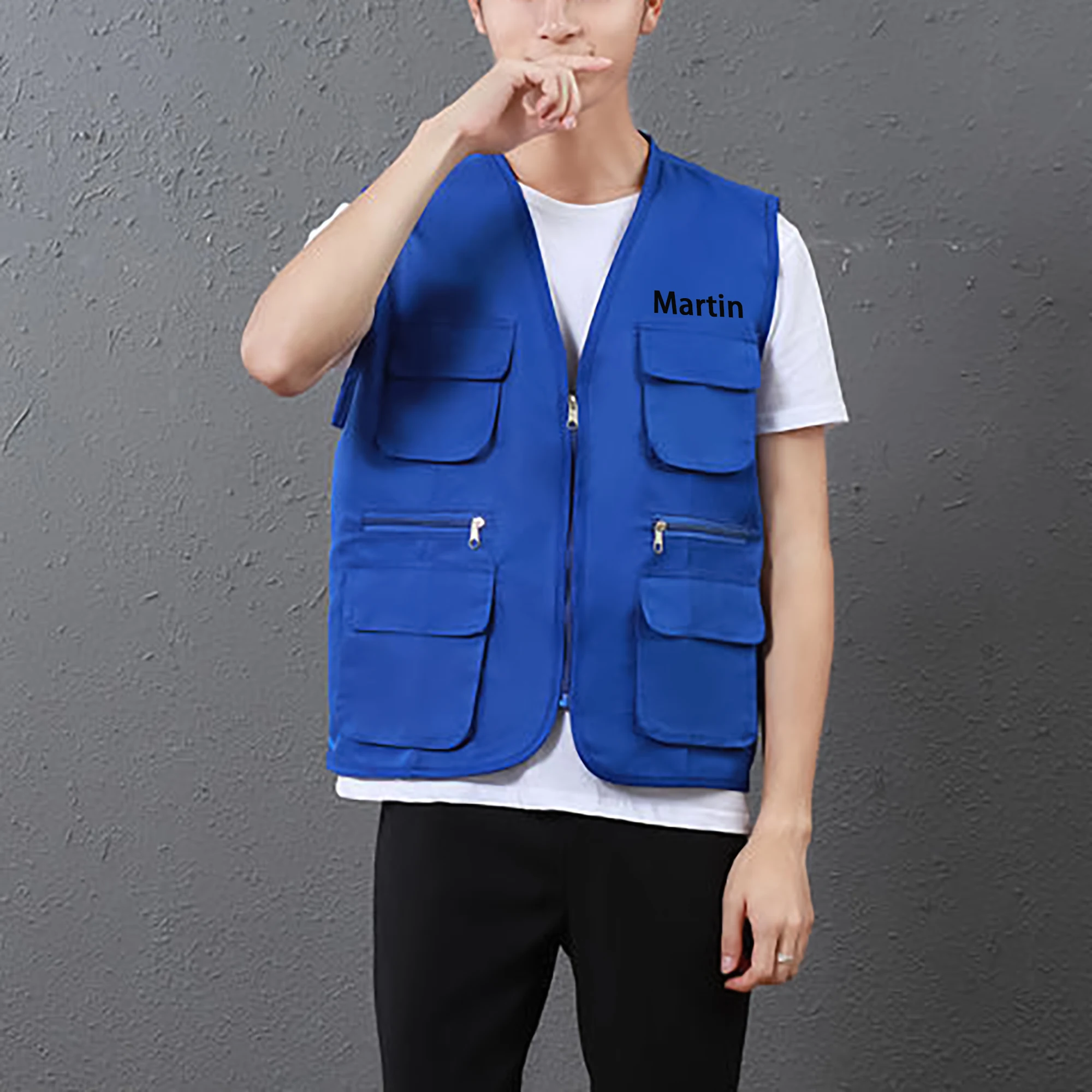 Рисунок 3 - Жилет с логотипом на заказ для мужчин и женщин