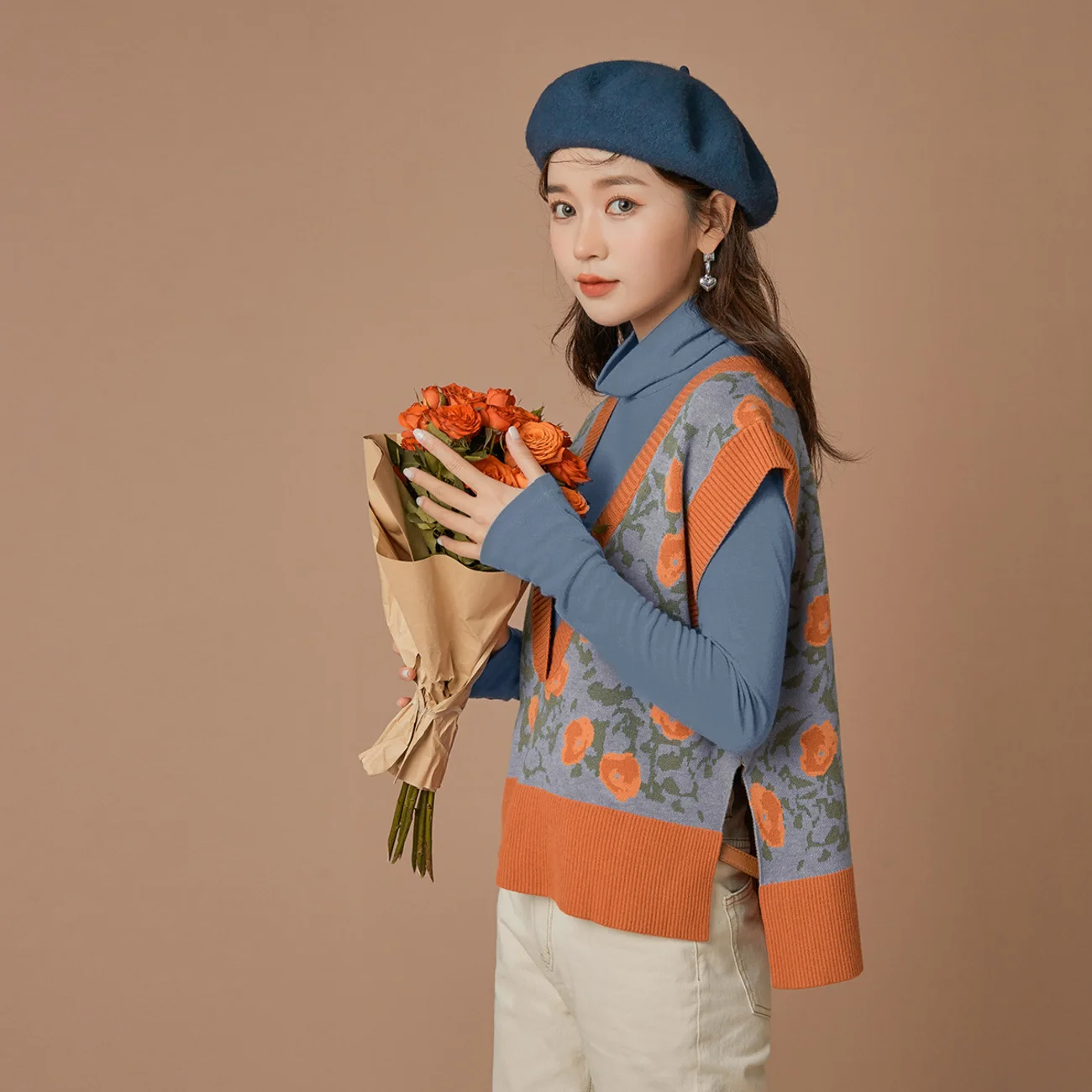 

Women's Pullover V-Neck V-Neck Vest Knit Sweater Vest Sleeveless Short Loose Tops Streetwear Fashion Elegant Patchwork Clothes