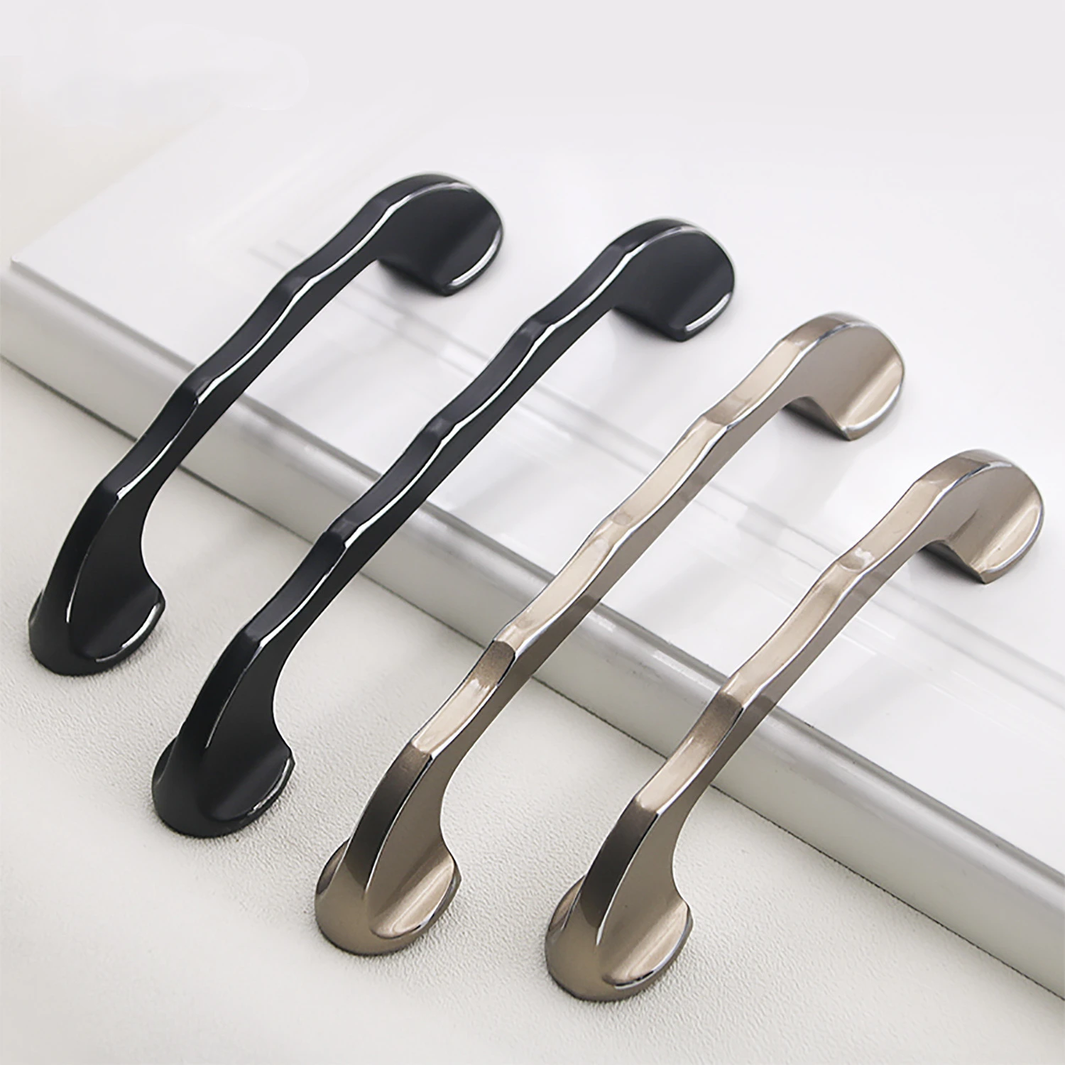 

Kitchen Furniture Black Recessed Modern Zinc Alloy Drawer Handl Handles For Furniture Handles